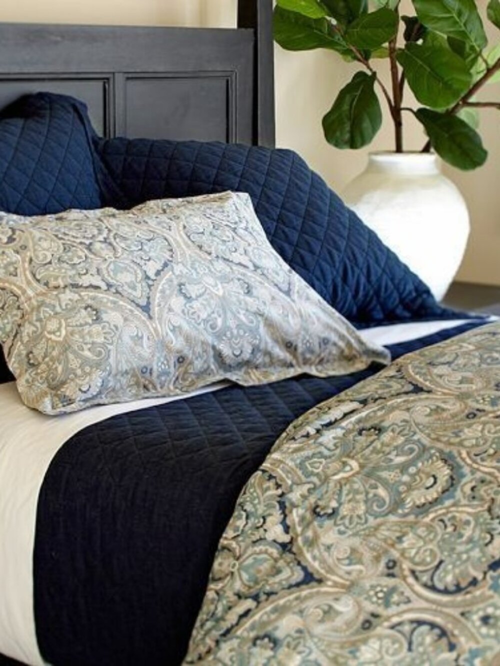 Pottery Barn Mackenna Paisley Orangic Percale Duvet Cover